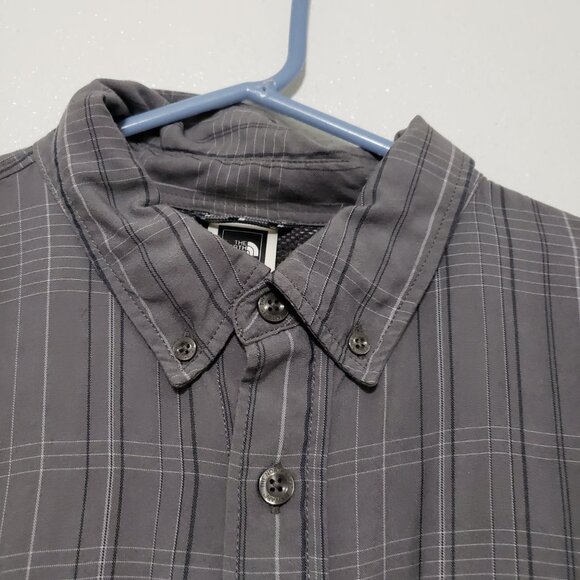 The  North Face Button Down Long Sleeve - Picture 2 of 15